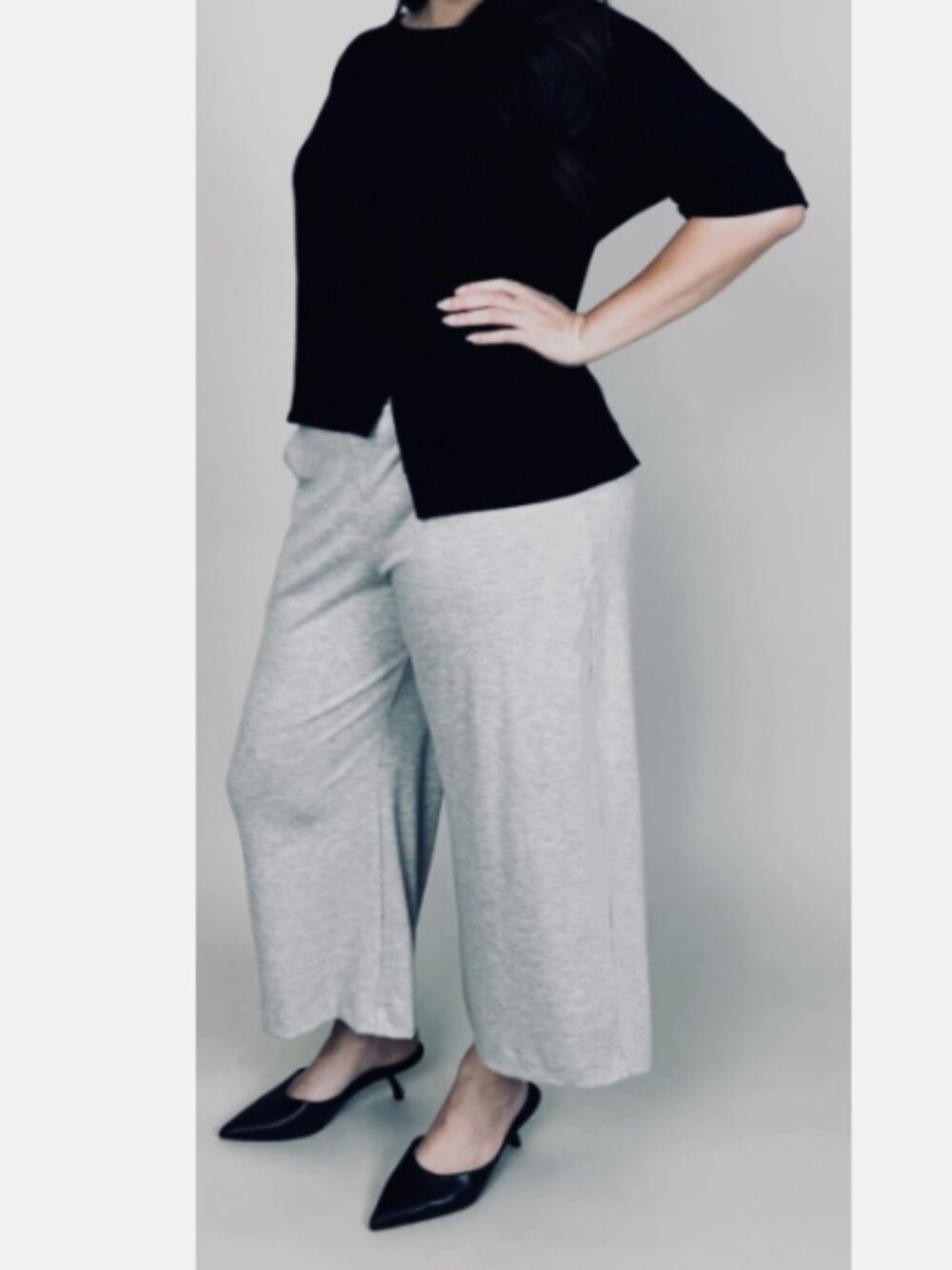Gabrielle Union METALLIC THREAD STRAIGHT LEG Crop KNIT PANTS MEDIUM